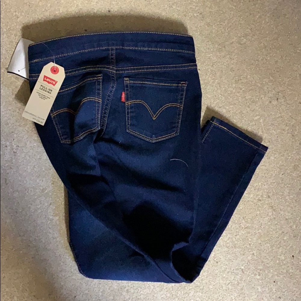 Levi’s girl jegging